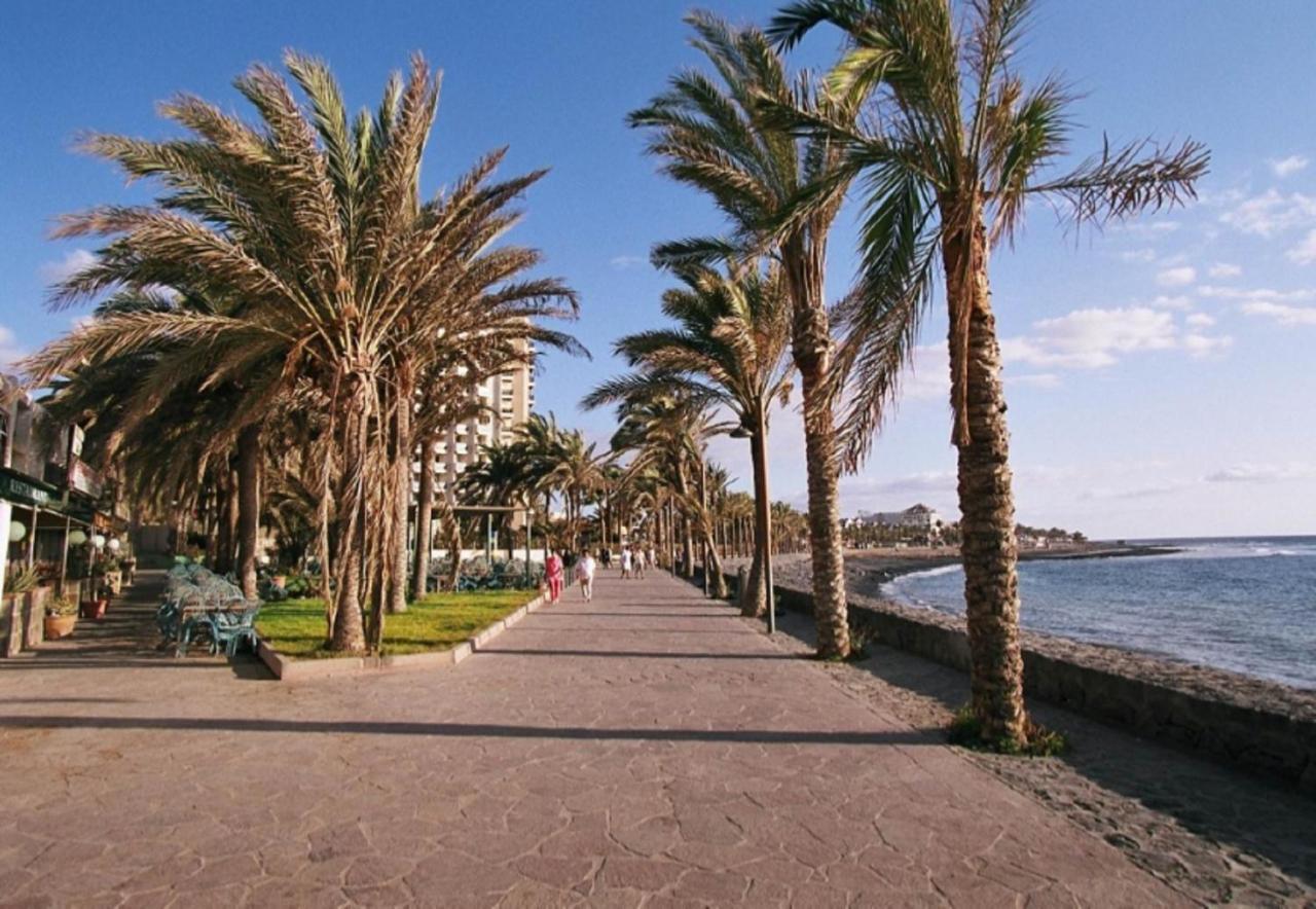 Summer Light In Playa De Las Americas Luaran gambar